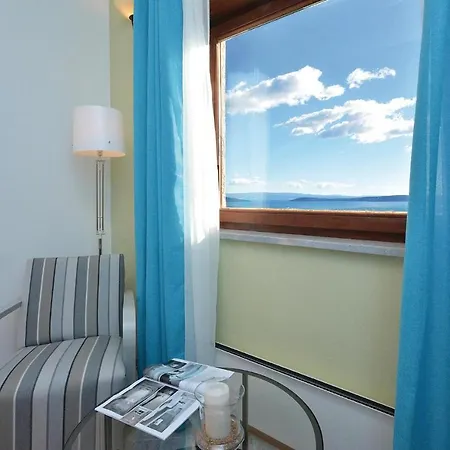 Holiday home Stunning In Kastel Novi With House Sea View *